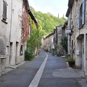 La Cle Des Champs Couette-café Saou