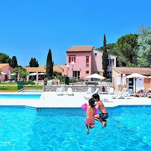 Village-vacances De La Romaine Hotel